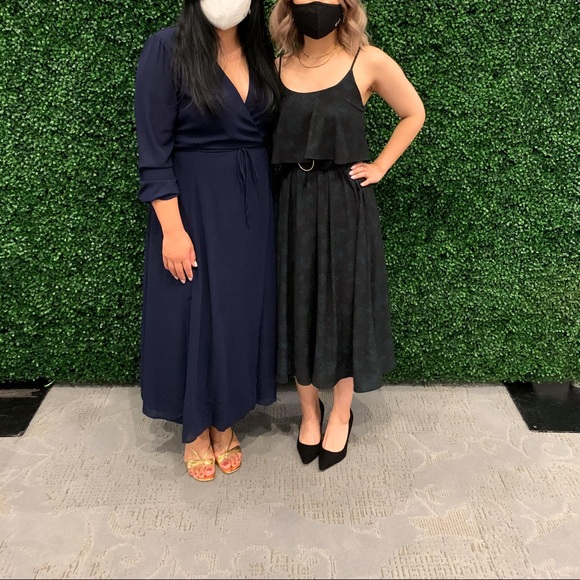 OAK + FORT | Mid-Length Flowy Dress - Picture 8 of 11